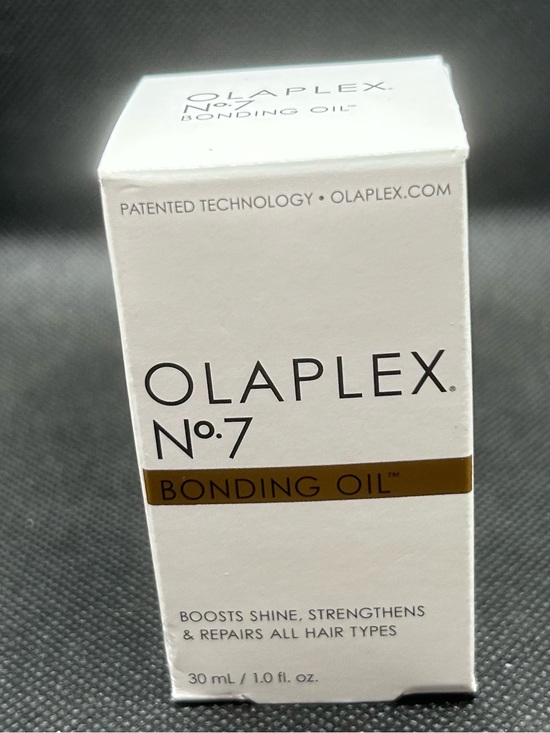 OLAPLEX Other - OLAPLEX No.7 Bonding Hair Oil increases shine, softness,heat protection 1 fl oz